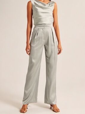 Abercrombie Satin Wide Leg Pants Sage Green High Rise Tailored Size 29 💛